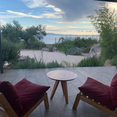 Zen Rocks Resort Kalianeika Ngoại thất bức ảnh