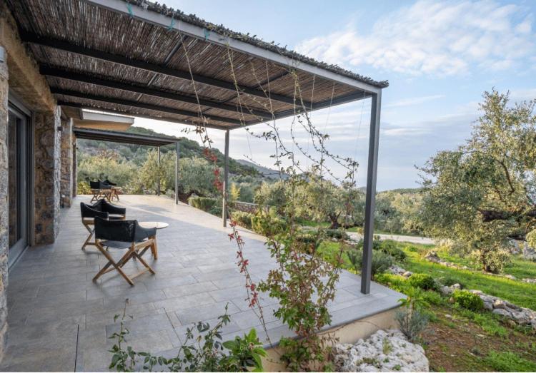 Zen Rocks Resort Kalianeika Ngoại thất bức ảnh