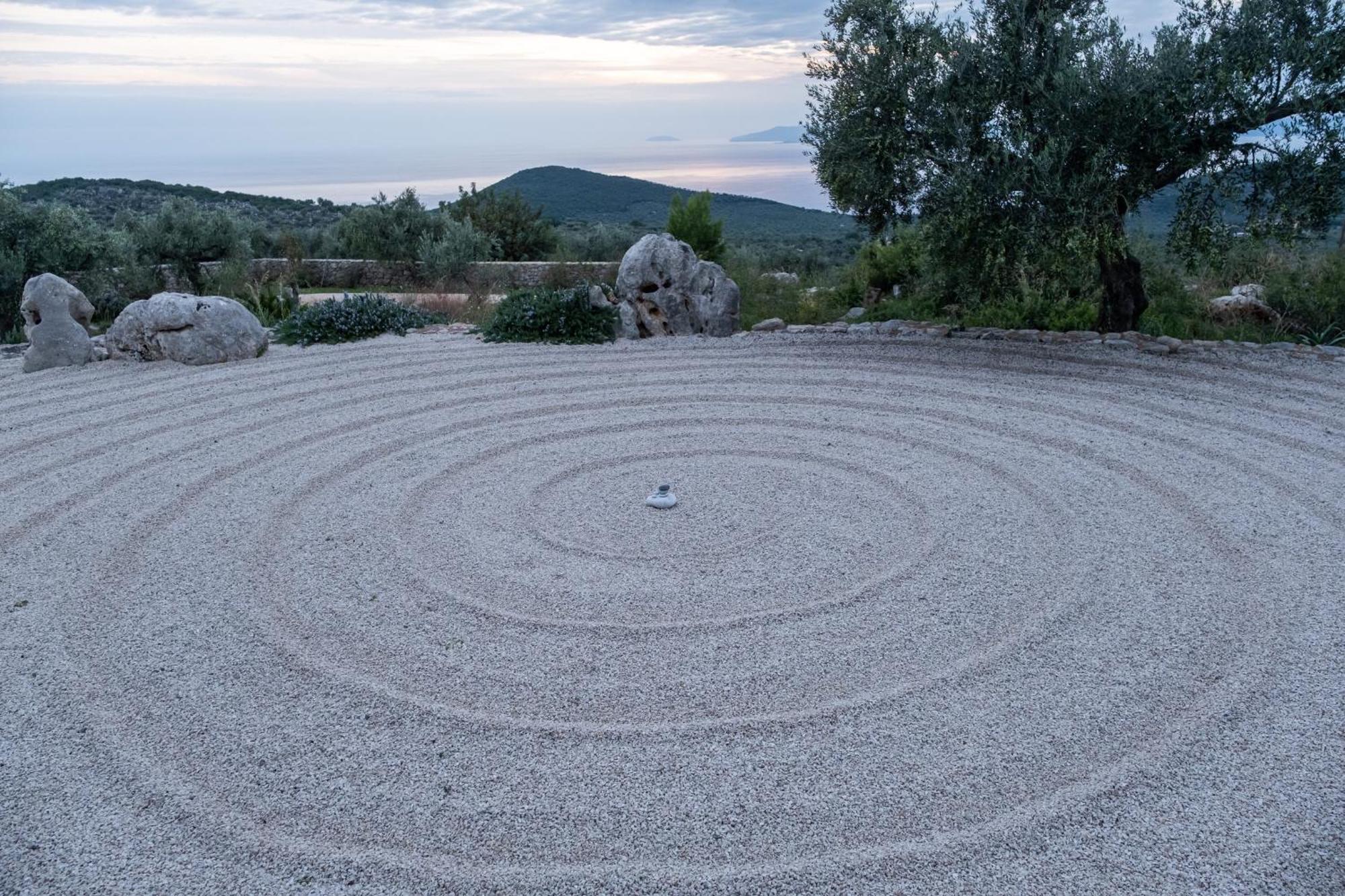 Zen Rocks Resort Kalianeika Ngoại thất bức ảnh