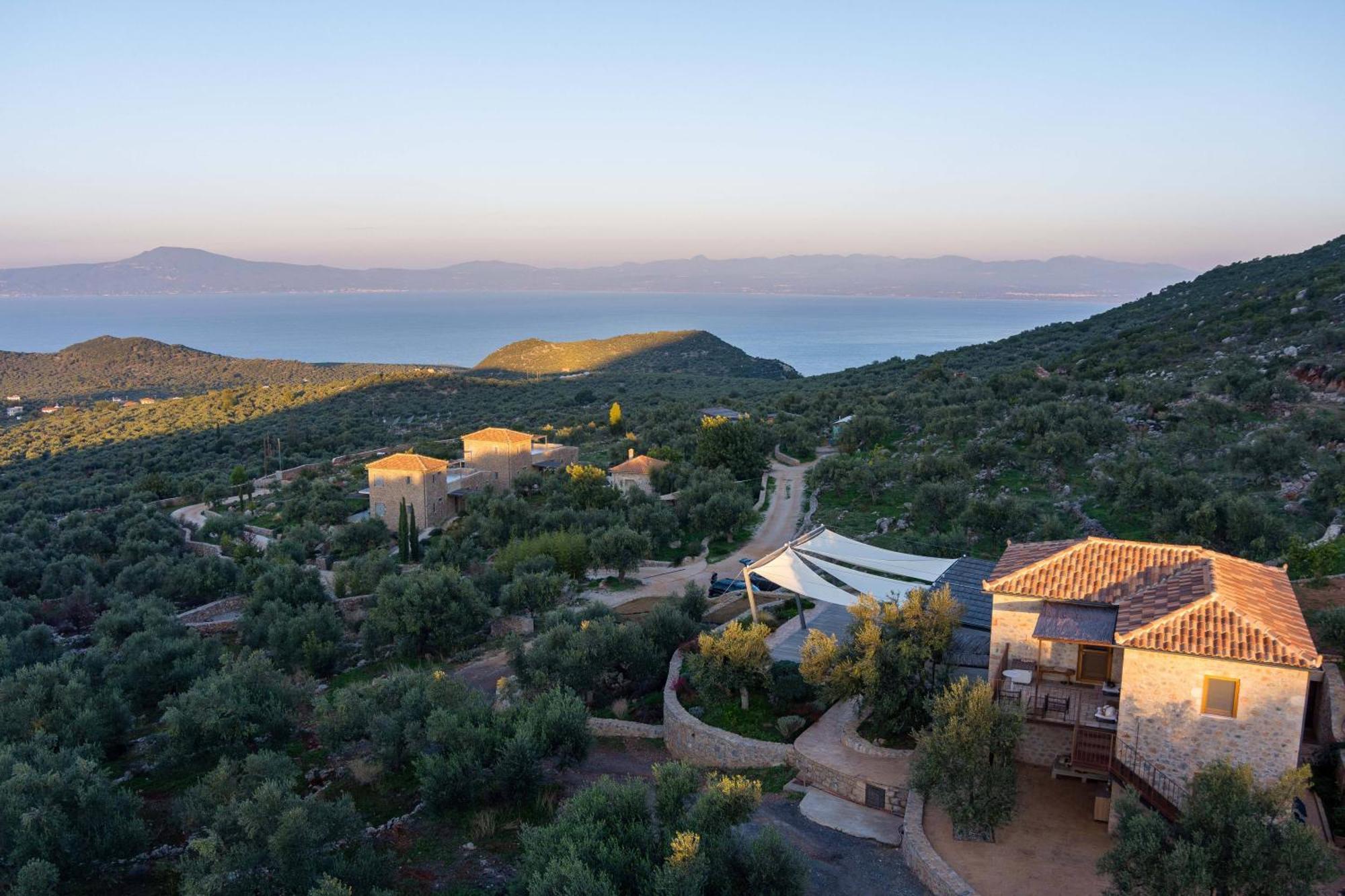 Zen Rocks Resort Kalianeika Ngoại thất bức ảnh